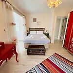 Evalacati-villa Palma-central With Private Pool And Garden Çeşme