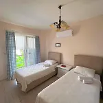 Evalacati-villa Palma-central With Private Pool And Garden * Çeşme