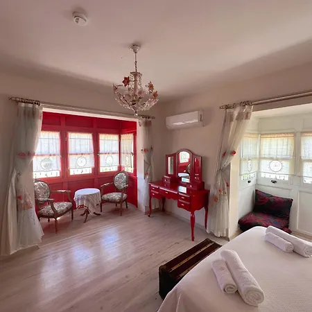 Evalacati-villa Palma-soemineli- Kis Duezeninde Willa