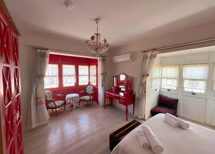 Evalacati-Villa Palma-Netflix Joy Вілла