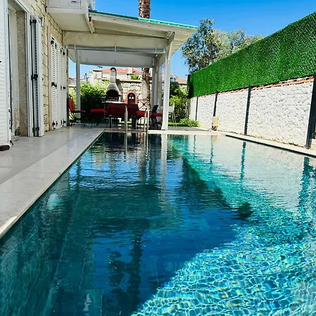 Evalacati-Villa Palma-Elite With Private Pool And Garden 빌라 *