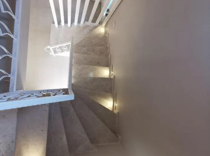 Evalacati-Villa Palma-Netflix Joy *