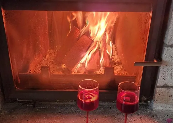 Evalacati-Villa Palma-Netflix Joy *